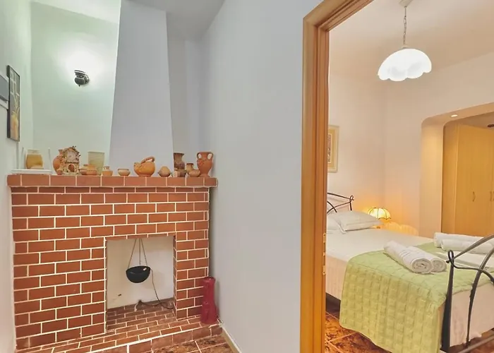 Garden 公寓 地拉那